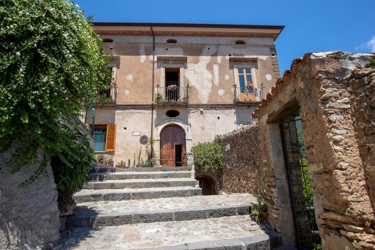 La Casa Sul Blu Albergo Diffuso Pisciotta Exteriör bild