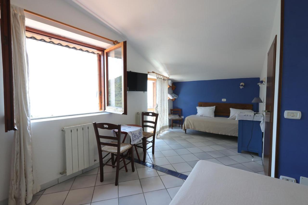 La Casa Sul Blu Albergo Diffuso Pisciotta Exteriör bild